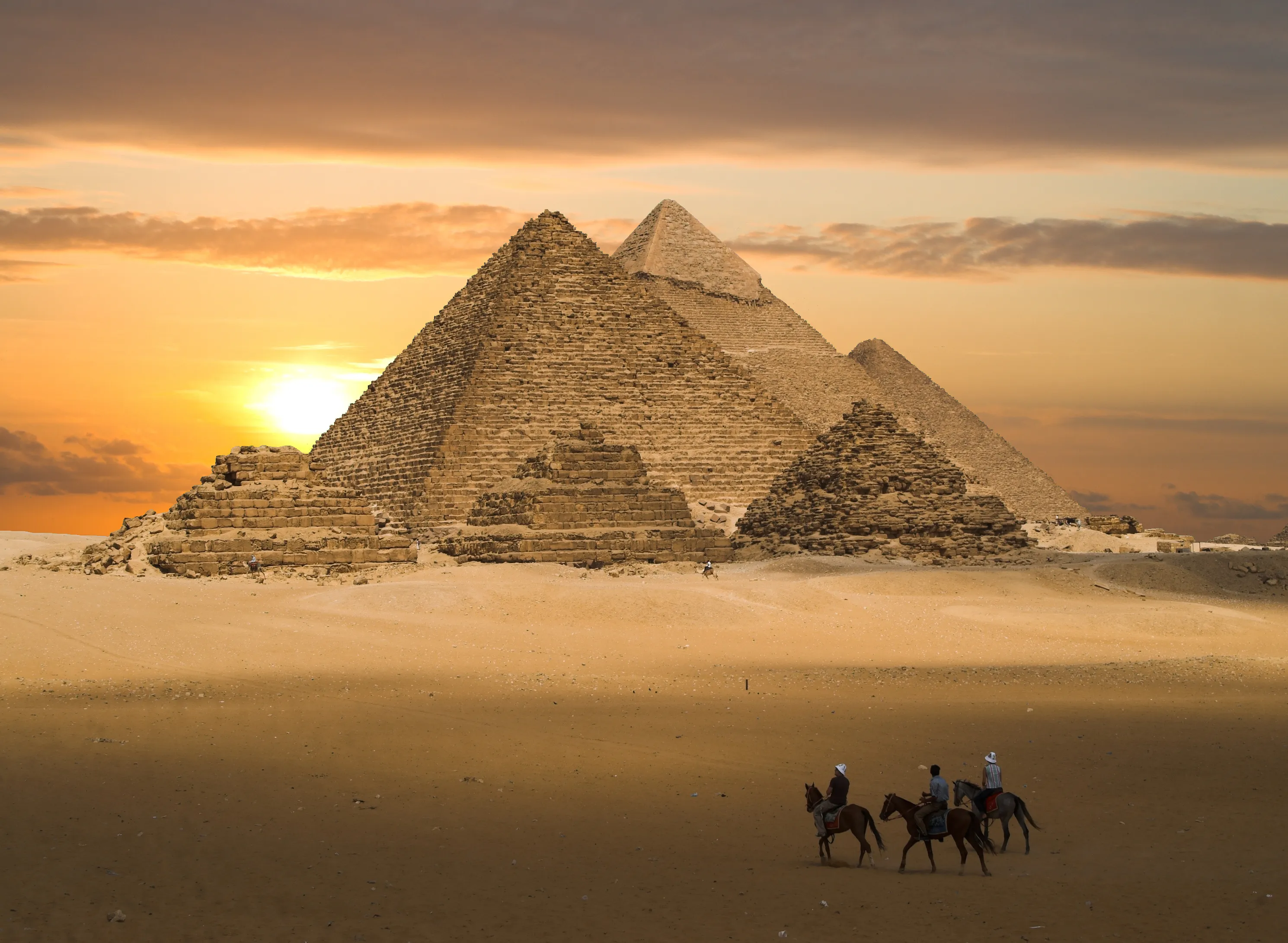 Giza Pyramids Horse View